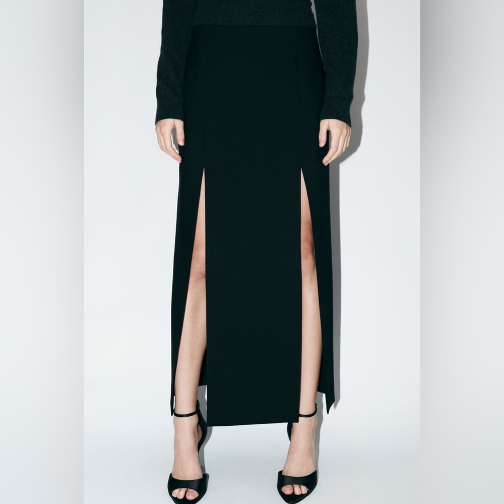 Zara 100% wool high waist black midi Skirt with slits sz.S